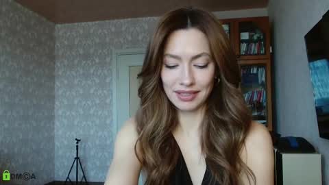 Snapshot of alicia_savory chatting on 09-26-25, 04:05 Alicia online show from 09-26-25, 04:05