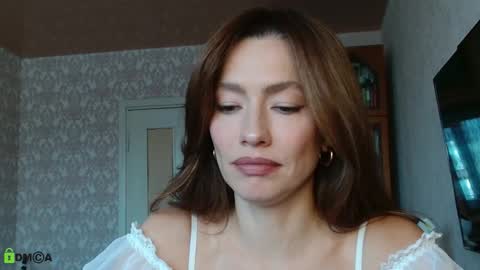 Snapshot of alicia_savory chatting on 11-13-25, 08:46 Alicia online show from 11-13-25, 08:46