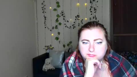Snapshot of alicia_side_red chatting on 06-04-26, 06:08 Alicia online show from 06-04-26, 06:08