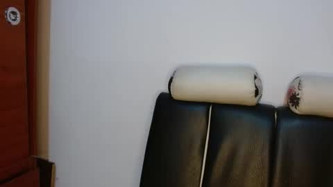 Snapshot of alicia_va chatting on 02-10-25, 01:24 Alice online show from 02-10-25, 01:24