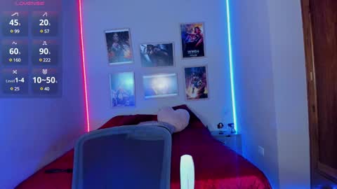 Jennyfer online show from 12-04-24, 10:08