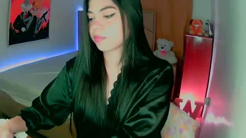 Snapshot of aliciabiden chatting on 12-12-24, 06:14 aliciabiden online show from 12-12-24, 06:14