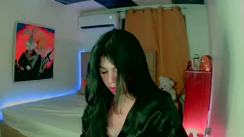 Snapshot of aliciabiden chatting on 12-31-24, 09:10 aliciabiden online show from 12-31-24, 09:10