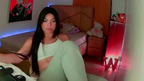 Snapshot of aliciabiden chatting on 01-07-25, 05:12 aliciabiden online show from 01-07-25, 05:12