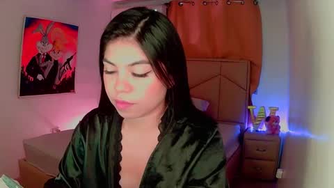 Snapshot of aliciabiden chatting on 01-12-25, 07:11 aliciabiden online show from 01-12-25, 07:11