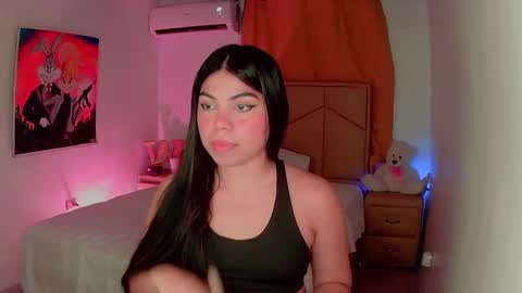 Snapshot of aliciabiden chatting on 02-04-25, 08:24 aliciabiden online show from 02-04-25, 08:24