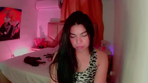 Snapshot of aliciabiden chatting on 02-10-25, 05:58 aliciabiden online show from 02-10-25, 05:58