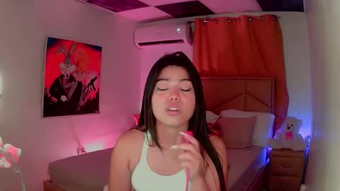 Snapshot of aliciabiden chatting on 02-13-25, 07:03 aliciabiden online show from 02-13-25, 07:03