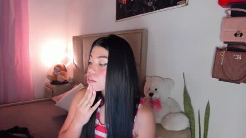 Snapshot of aliciabiden chatting on 09-12-25, 06:24 aliciabiden online show from 09-12-25, 06:24