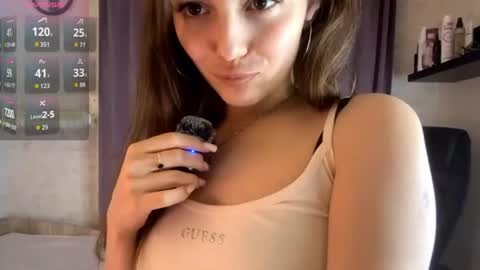 Snapshot of aliciacampbellia chatting on 08-02-26, 11:03 Alice online show from 08-02-26, 11:03