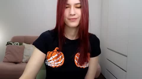 alicianoveli online show from 10-30-25, 06:04