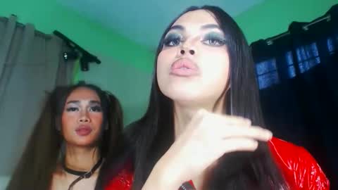 Snapshot of aliciasexyboom chatting on 10-14-25, 07:09 boomlc online show from 10-14-25, 07:09
