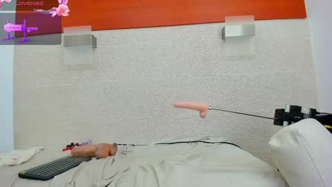 Snapshot of alicie_green chatting on 01-30-25, 05:30 im tutti online show from 01-30-25, 05:30