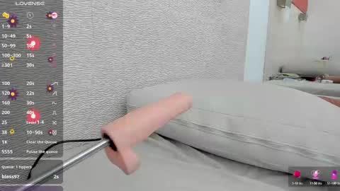 Snapshot of alicie_green chatting on 03-03-25, 05:53 im tutti online show from 03-03-25, 05:53