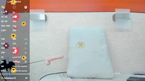 Snapshot of alicie_green chatting on 03-10-25, 08:48 im tutti online show from 03-10-25, 08:48