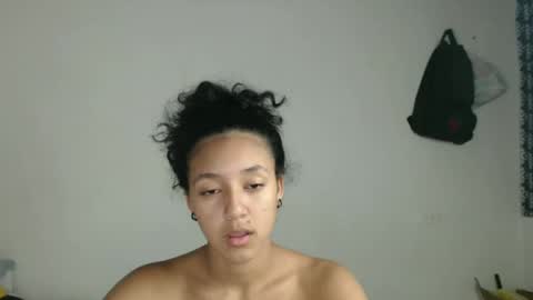 Snapshot of alicie_sexy_hot_20 chatting on 02-13-25, 08:48 ana online show from 02-13-25, 08:48