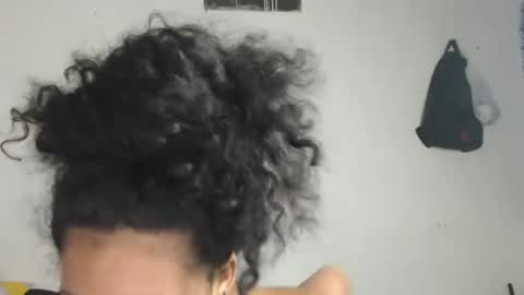 Snapshot of alicie_sexy_hot_20 chatting on 03-11-25, 05:16 ana online show from 03-11-25, 05:16