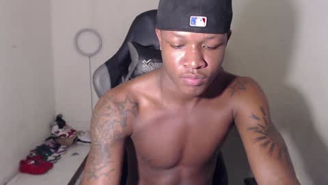 Snapshot of alid_17 chatting on 01-07-25, 09:25 Alid 17 online show from 01-07-25, 09:25