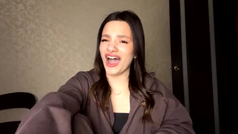 Niki online show from 03-17-26, 03:26