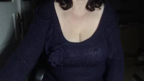 Snapshot of alidue chatting on 10-03-25, 08:50 Alidue online show from 10-03-25, 08:50