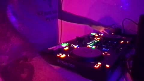 busco rockera online show from 02-15-25, 06:55