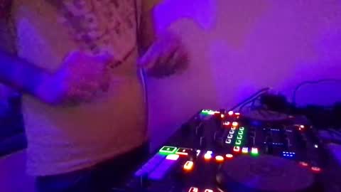 busco rockera online show from 02-25-25, 05:25