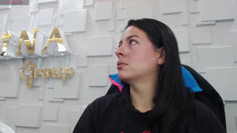 Snapshot of alien_high chatting on 09-12-25, 11:21 AlienHigh FlashNigga online show from 09-12-25, 11:21