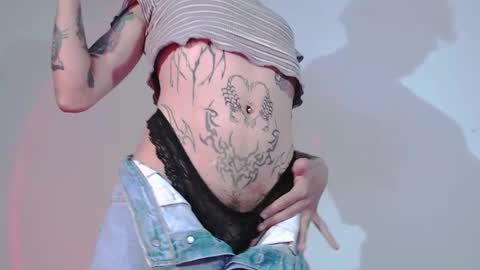     online show from 01-06-25, 02:37