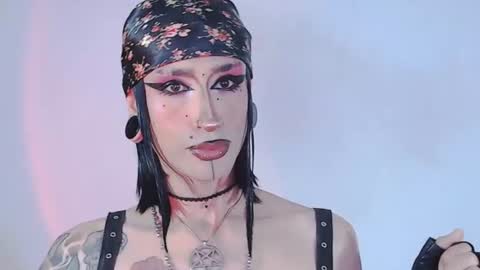     online show from 07-04-26, 12:17