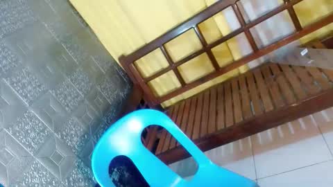 aliexagrey online show from 04-04-26, 08:12