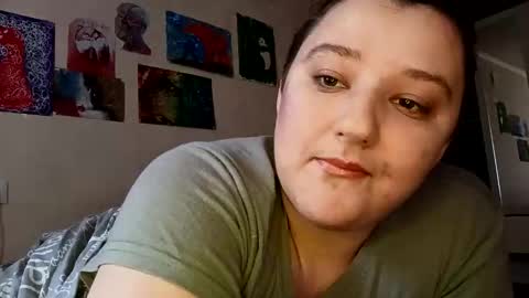 Snapshot of alifil3 chatting on 10-26-25, 10:32 Alifil3 online show from 10-26-25, 10:32