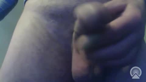 Snapshot of aligator2001 chatting on 11-09-25, 09:13 daddy online show from 11-09-25, 09:13