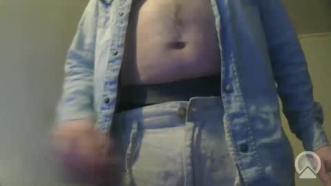 Snapshot of aligator2001 chatting on 11-14-25, 06:50 daddy online show from 11-14-25, 06:50