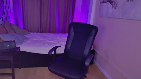 Alina online show from 12-20-24, 04:42