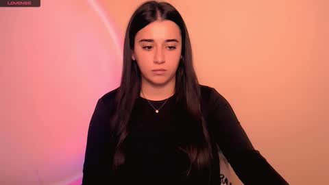 Snapshot of alinaasti_ chatting on 11-03-25, 08:26 Alina online show from 11-03-25, 08:26