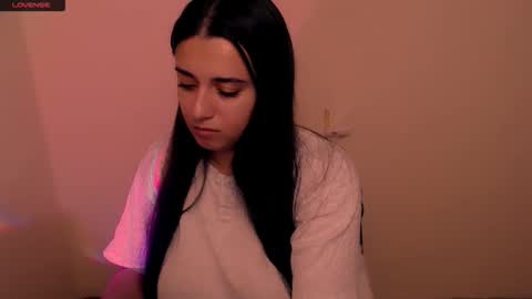 Snapshot of alinaasti_ chatting on 12-01-25, 10:42 Alina online show from 12-01-25, 10:42