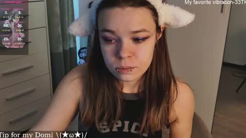 Snapshot of alinabae chatting on 02-24-25, 12:16 Alina and Ben online show from 02-24-25, 12:16