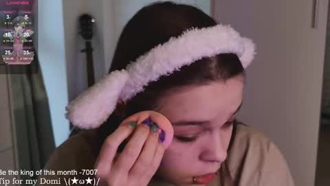 Snapshot of alinabae chatting on 03-06-25, 01:46 Alina and Ben online show from 03-06-25, 01:46