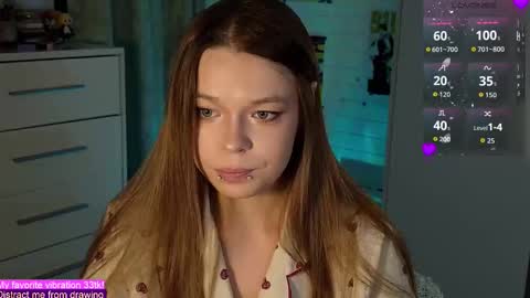 Snapshot of alinabae chatting on 09-29-25, 08:02 Alina and Ben online show from 09-29-25, 08:02