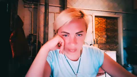 Alina online show from 06-17-26, 09:34