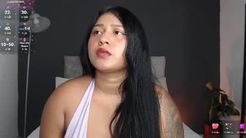 Snapshot of alinakiss_ chatting on 06-22-26, 12:45 lili online show from 06-22-26, 12:45