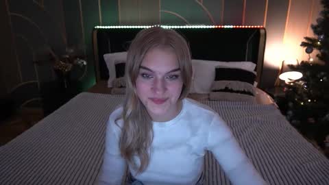 Alina online show from 12-16-25, 09:09