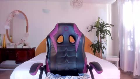 AlinaSimmons online show from 03-19-26, 12:53