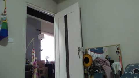 Snapshot of alinawoolf_ chatting on 06-10-26, 04:28 Ali online show from 06-10-26, 04:28