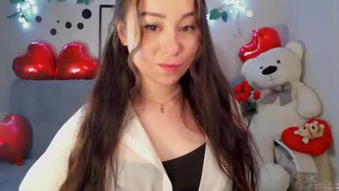 AlinaXRose online show from 06-03-26, 01:52