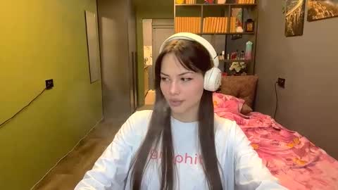 Alice online show from 10-08-25, 10:13