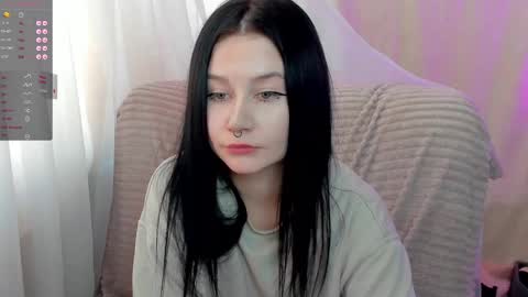 Aline Greeeen online show from 02-25-25, 06:36