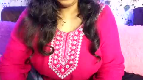Alinna400 online show from 05-26-26, 03:30