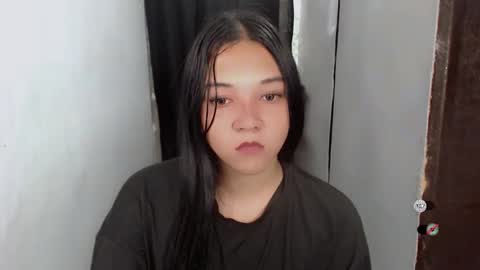 Shanti xhey online show from 09-26-25, 03:54