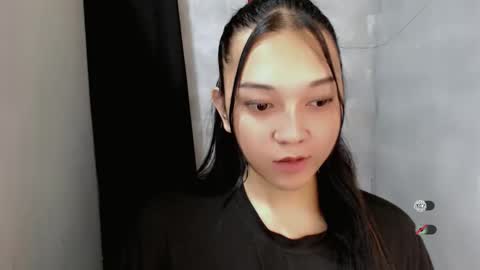 Shanti xhey online show from 10-17-25, 04:09